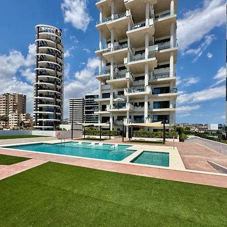 Clubrent - Silver Tower Apartmán